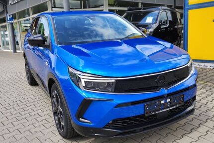 Opel Grandland (X) 13.350 km 26.950 € Zossen 15806