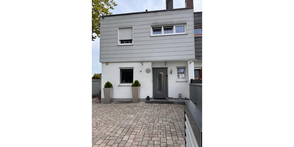 Doppelhaushälfte Wassertrüdingen - 5 Zimmer, 140 m&sup2;, 451.000&euro; | Angebot:26505274