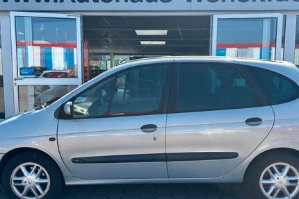 Renault Scenic 128.347 km 1.470 &euro; Winsen (Luhe) 21423