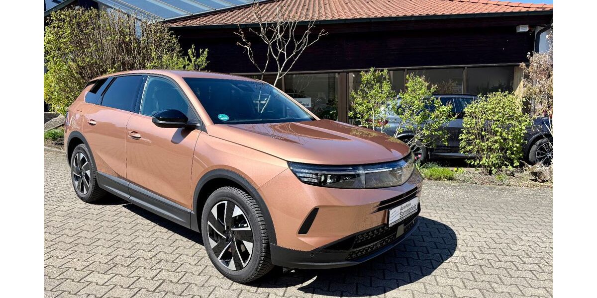 Opel Grandland (X) 13.840 km 29.900 &euro; Maßbach/Poppenlauer 97711