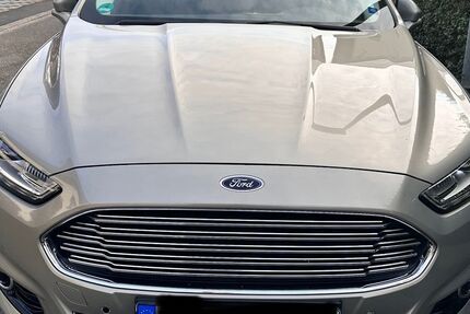 Ford Mondeo 57.700 km 16.500 € Essen 45355