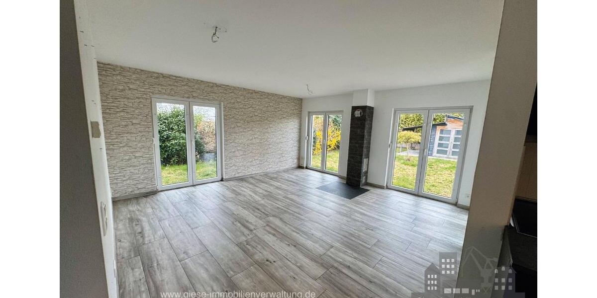 Einfamilienhaus Velten - 4 Zimmer, 100 m&sup2;, 2.400&euro; | Angebot:26125372