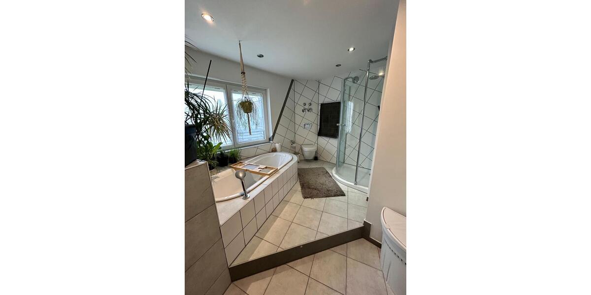Maisonettenwohnung Schnaittach - 4.5 Zimmer, 138 m&sup2;, 499.000&euro; | Angebot:26340444