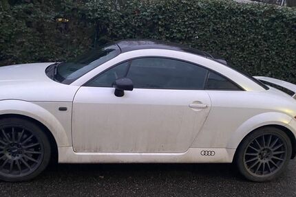 Audi TT 265.000 km 1.999 &euro; Andernach 56626