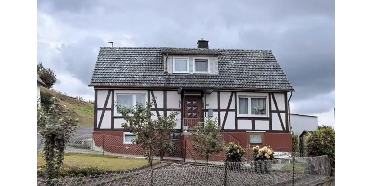 Einfamilienhaus Alsfeld - 5 Zimmer, 120 m&sup2;, 69.000&euro; | Angebot:26988008