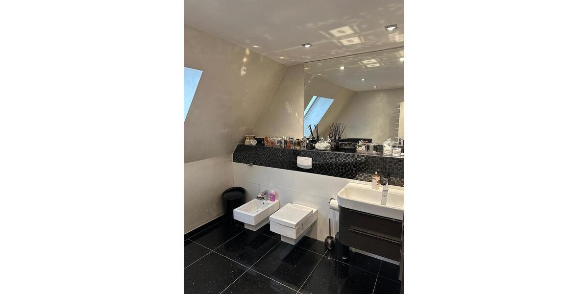 Einfamilienhaus modern Teil Möbliert 4 zimmer