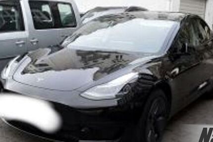 Tesla Model 3 23.950 km 25.850 &euro; Schöningen 38364