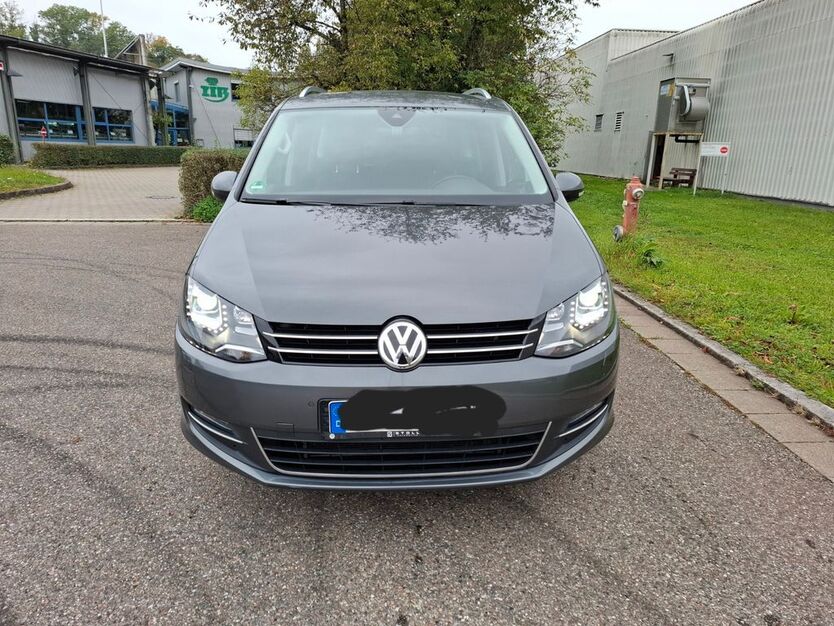 VW Sharan 195.000 km 17.700 € Waldshut-Tiengen 79761