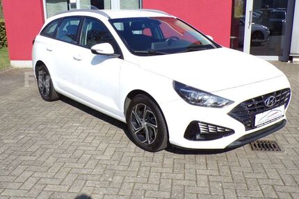 Hyundai i30 112.047 km 14.450 &euro; Ibbenbüren 49479