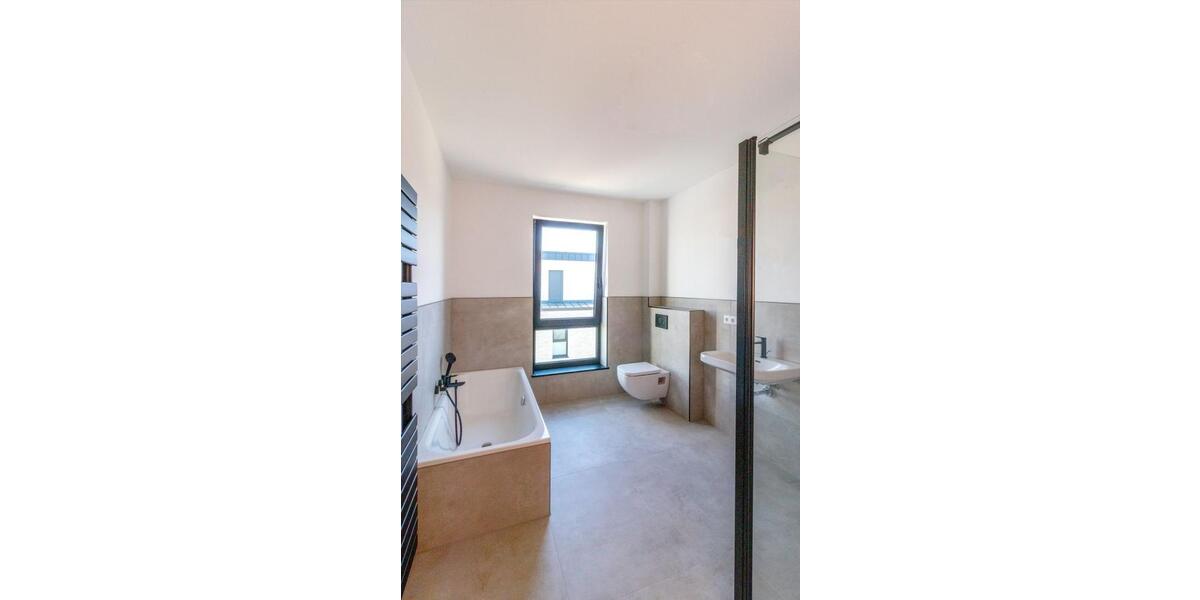 Einfamilienhaus Schiffdorf - 3 Zimmer, 103 m&sup2;, 1.550&euro; | Angebot:26286139