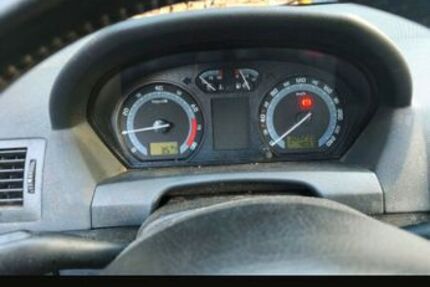 Skoda Fabia 360.000 km 1.200 &euro; Gräfenhainichen 06791