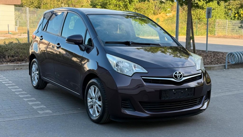 Toyota Verso-S 129.000 km 7.600 &euro; Lampertheim 68623