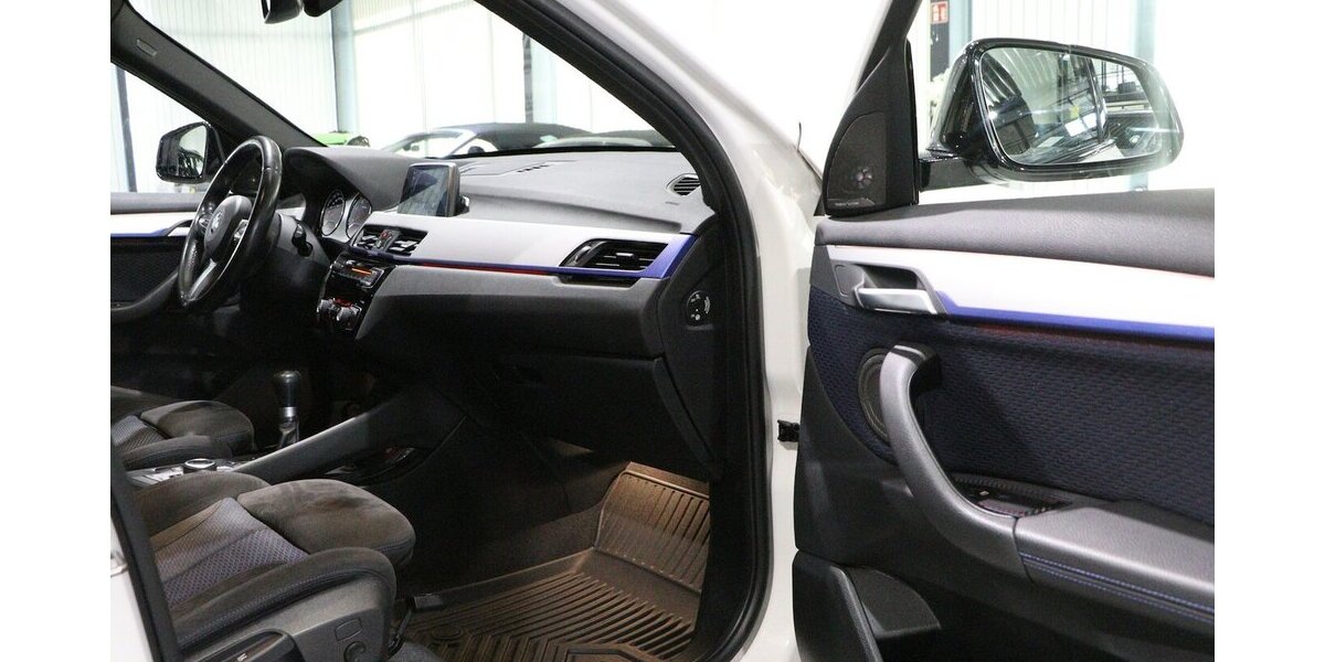 BMW X1 sDrive 18d M-SPORT SHADOW PANORAMA, LED, H/K 186.000 km 17.444 &euro; Hamm 59077