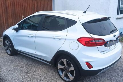 Ford Fiesta 93.000 km 10.200 € Ummendorf 88444