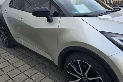Toyota C-HR 24.000 km 36.999 &euro; Freilassing 83395