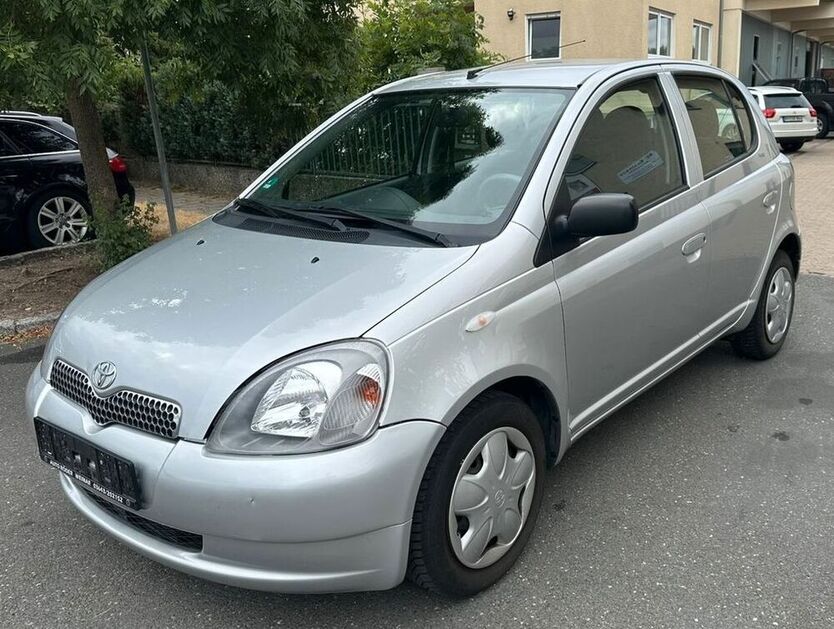 Yaris