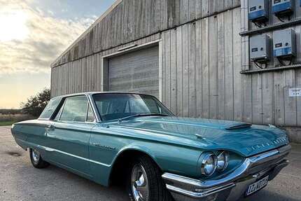 Ford Thunderbird 89.000 km 18.000 &euro; Bergen auf Rügen 18528