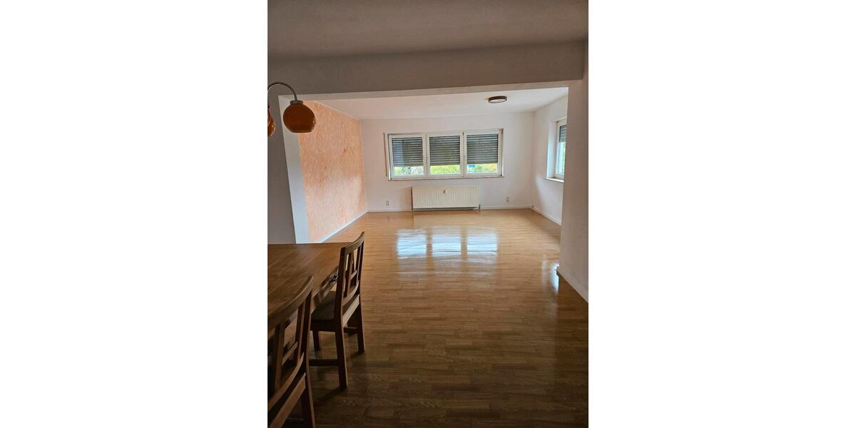 Etagenwohnung Bexbach - 3 Zimmer, 80 m&sup2;, 800&euro; | Angebot:26412258
