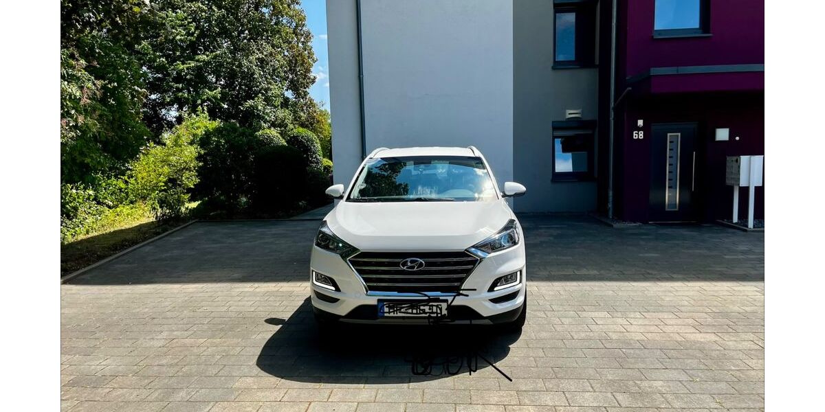 Hyundai TUCSON 43.050 km 19.250 &euro; Bünde 32257