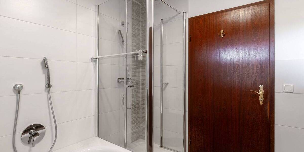 Einfamilienhaus Flieden - 6 Zimmer, 194 m&sup2;, 549.000&euro; | Angebot:25801803