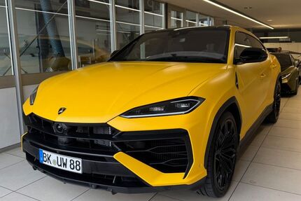 Lamborghini Urus 1.587 km 298.000 &euro; Backnang 71522