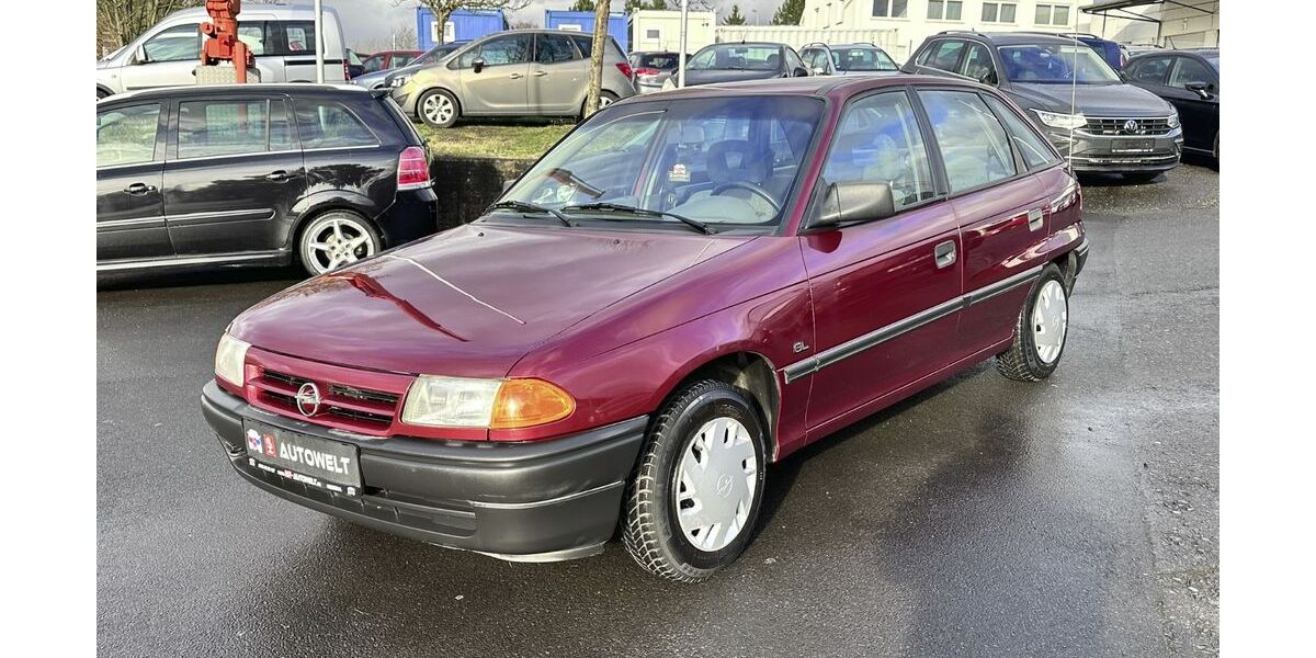 Opel Astra 112.768 km 2.790 &euro; Niestetal 34266