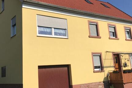 Haus Bürgstadt - 9 Zimmer, 170 m&sup2;, 1.600&euro; | Angebot:25293835