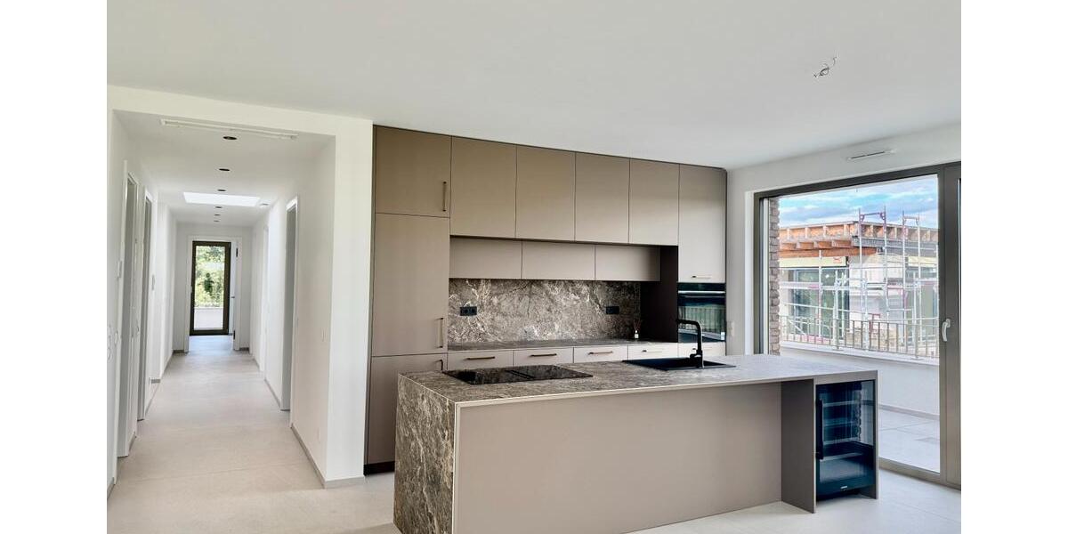 Einfamilienhaus Maintal - 4 Zimmer, 202 m&sup2;, 3.990&euro; | Angebot:26001612