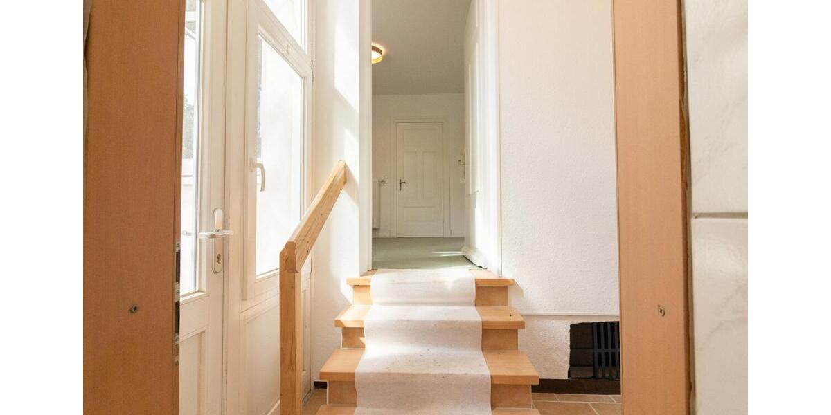 Ab sofort verfügbar: Teilsanierte Doppelhaushälfte in Cismar 4 zimmer