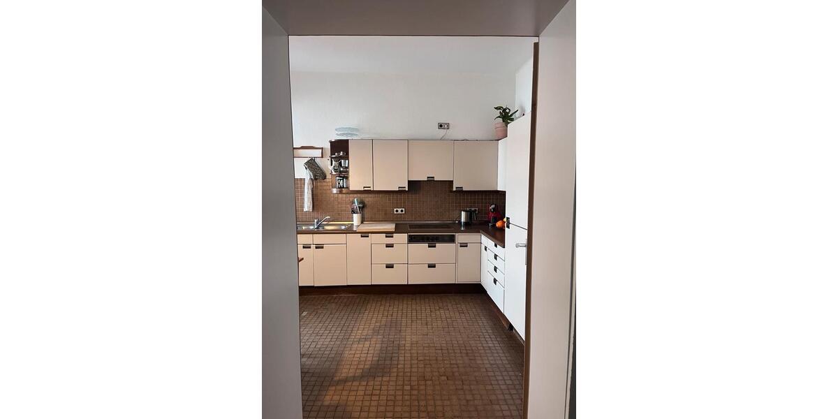 Etagenwohnung Landau in der Pfalz - 3 Zimmer, 100 m&sup2;, 417&euro; | Angebot:26356337