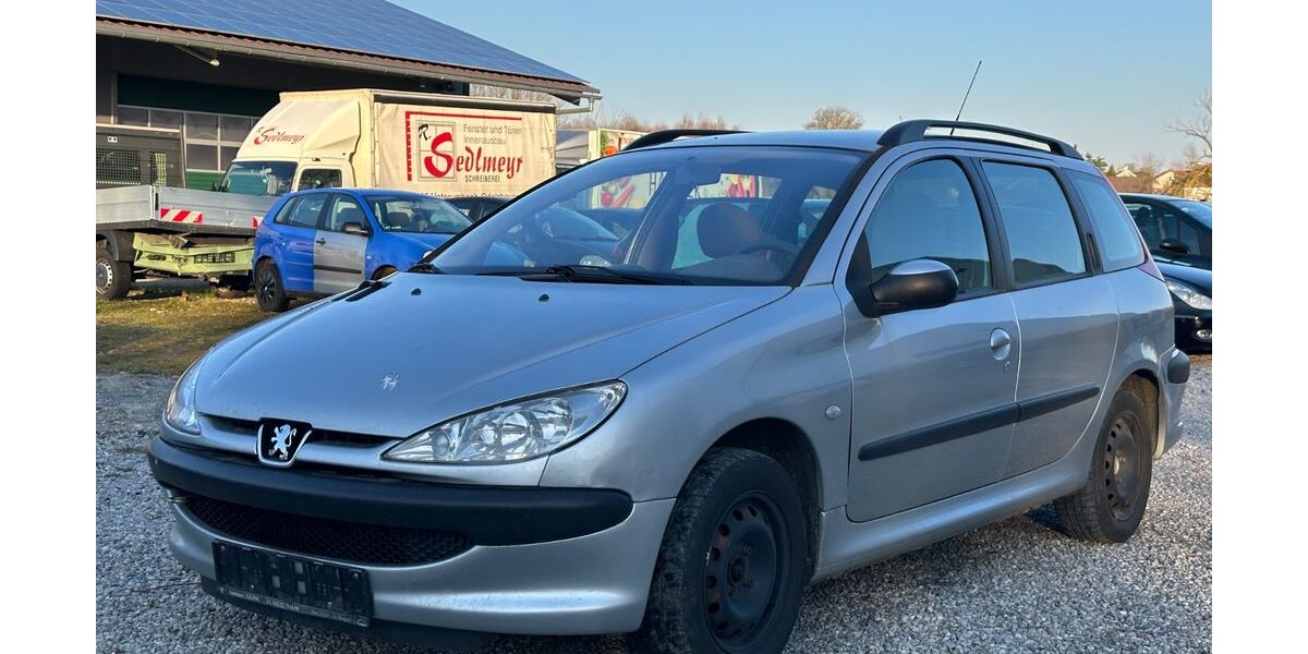 Peugeot 206 180.000 km 790 &euro; Türkheim 86842
