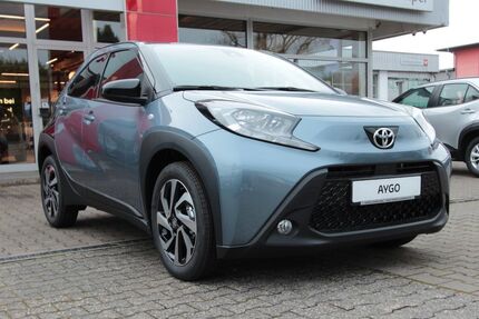 Toyota Aygo (X) 8.200 km 17.990 &euro; Nidderau 61130