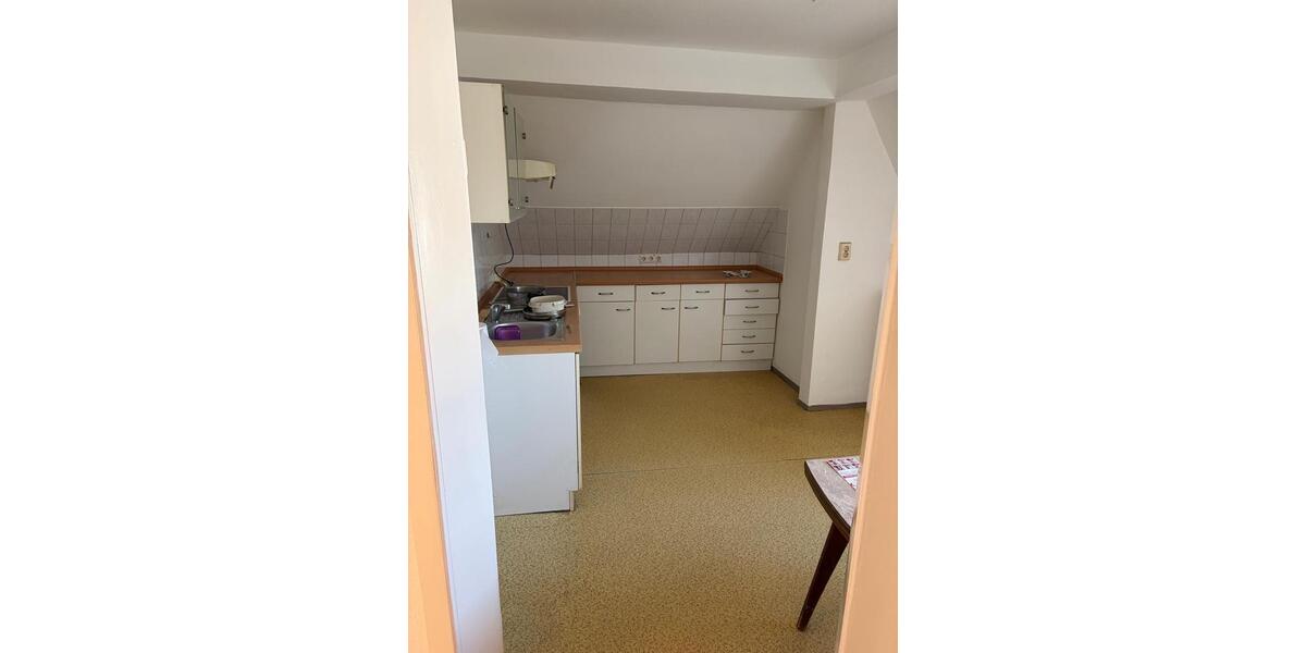 Dachgeschoßwohnung Kirchhain - 2 Zimmer, 59 m&sup2;, 650&euro; | Angebot:25613943