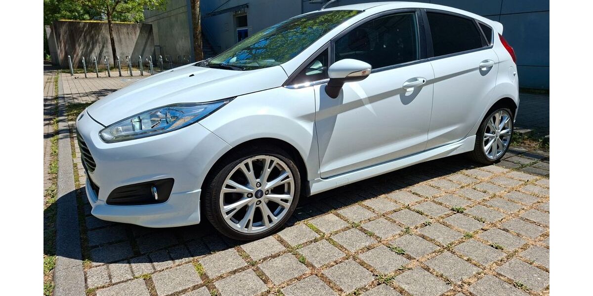 Ford Fiesta 130.000 km 4.859 &euro; Neckarsulm 74172