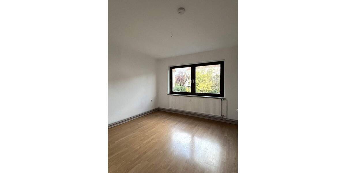 Etagenwohnung Hildesheim Marienburger Höhe - 3 Zimmer, 70 m&sup2;, 840&euro; | Angebot:25211770