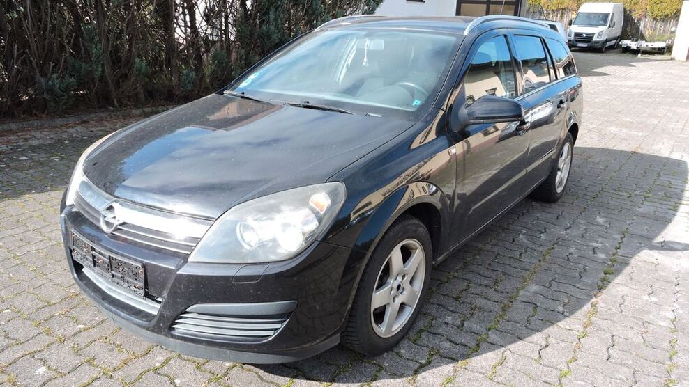 Opel Astra 231.000 km 800 € Schömberg 72355