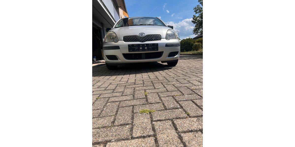 Toyota Yaris 161.000 km 2.300 &euro; Hockenheim 68766