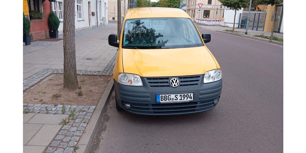 VW Caddy 103.000 km 4.500 &euro; Bernburg (Saale) 06406