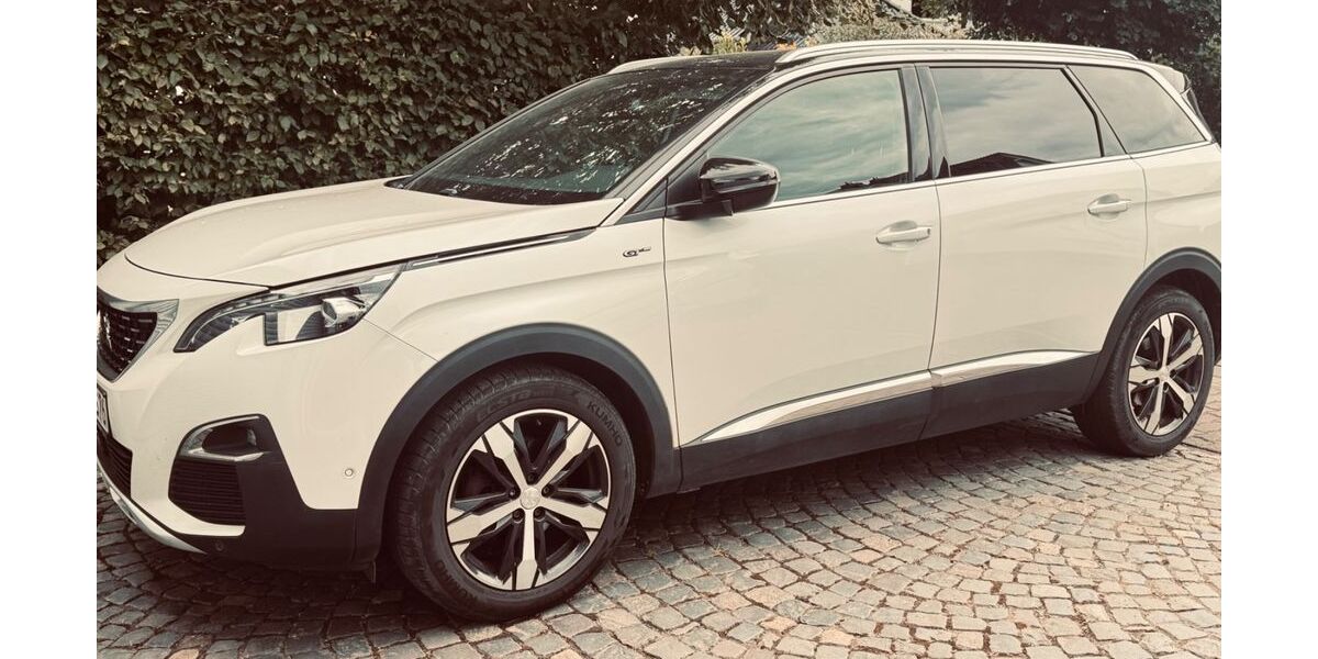 Peugeot 5008 152.000 km 21.000 &euro; Brechen 65611
