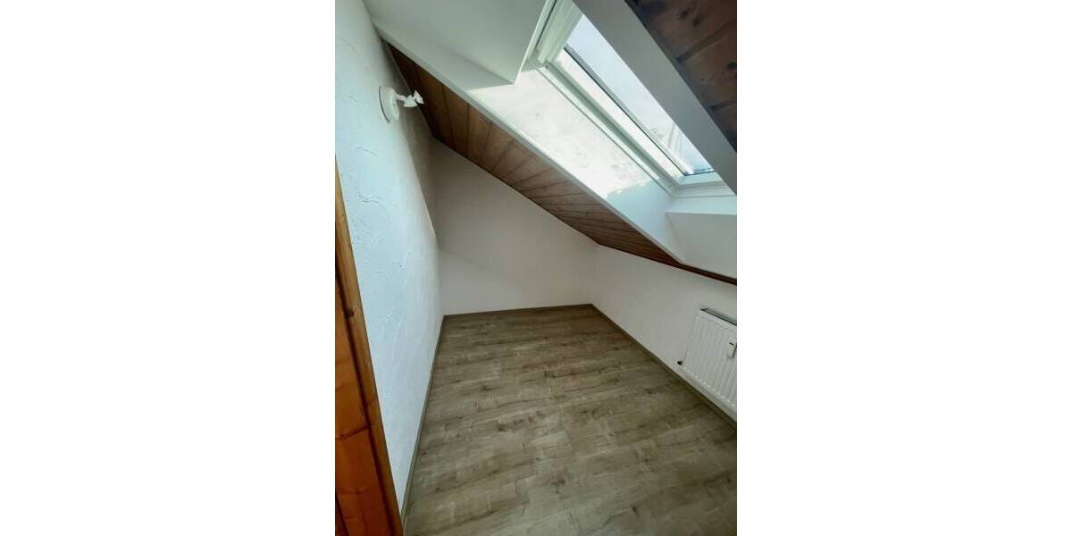 Etagenwohnung Kaufering - 3 Zimmer, 87 m&sup2;, 279.000&euro; | Angebot:25725635