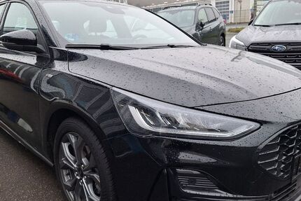 Ford Focus 76.262 km 16.980 &euro; Trier 54294
