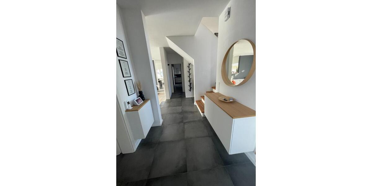 Einfamilienhaus Lemgo - 7.5 Zimmer, 191 m&sup2;, 699.000&euro; | Angebot:25558948