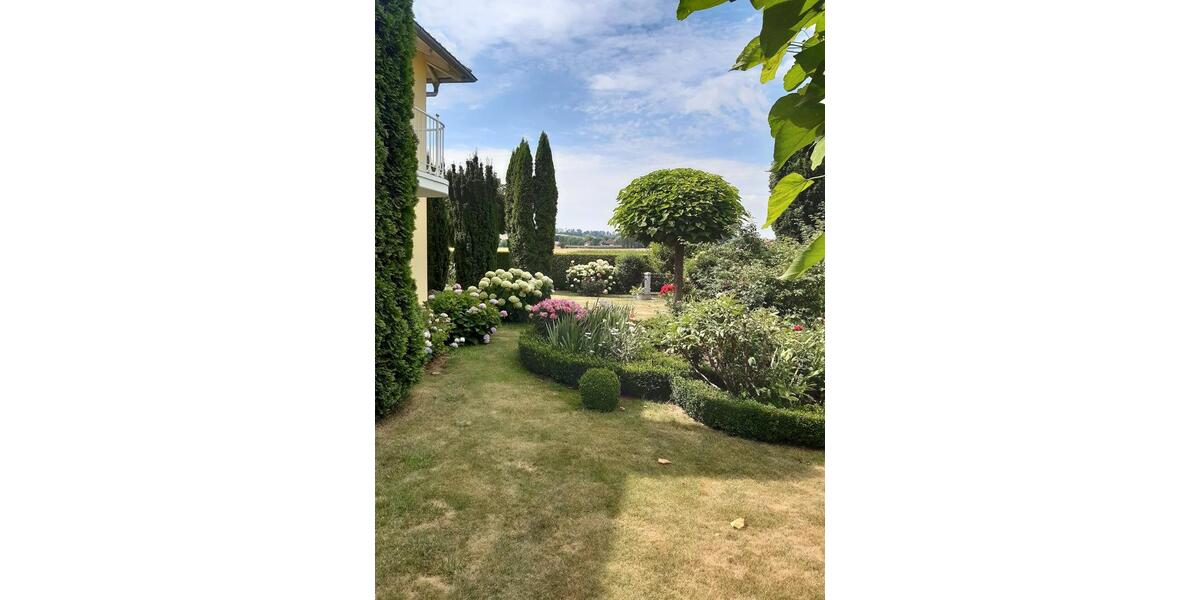 Villa Bad Griesbach im Rottal - 7 Zimmer, 220 m&sup2;, 899.000&euro; | Angebot:26931524