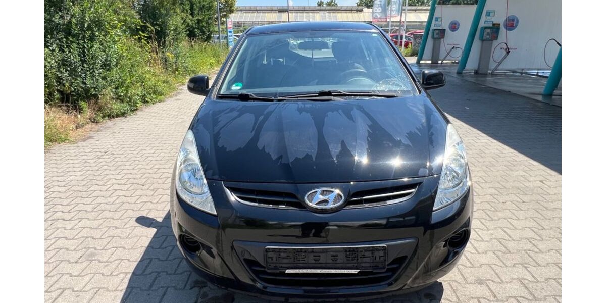 Hyundai i20 157.200 km 3.200 &euro; Germersheim 76726