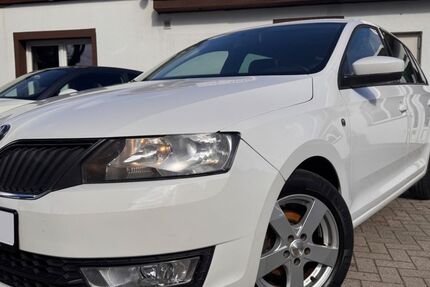 Skoda Rapid 174.882 km 4.590 &euro; Hamburg 20537