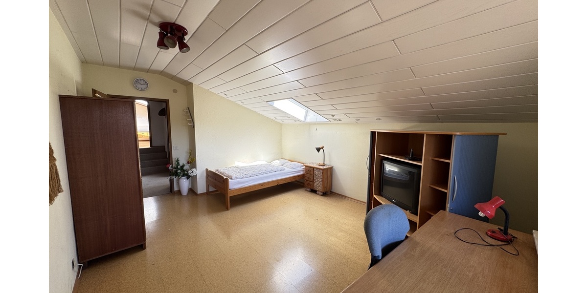 Freistehendes Haus mit Wärmepumpe in ruhiger, gehobener Lage von Lienzingen - Einfamilienhaus Mühlacker | Angebot:26505661