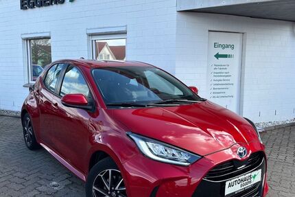 Toyota Yaris 34.241 km 17.480 &euro; Bad Segeberg 23795
