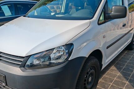 VW Caddy 168.001 km 8.900 &euro; Rülzheim 76761