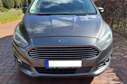 Ford S-Max 136.000 km 15.500 &euro; Ostrhauderfehn 26842