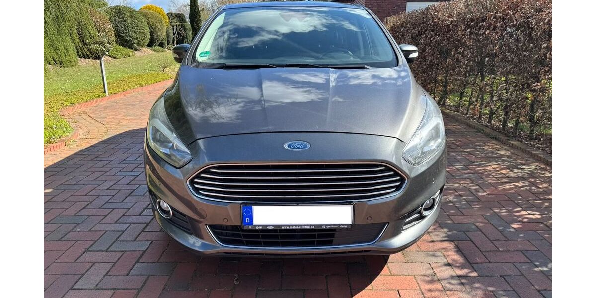 Ford S-Max 136.000 km 15.500 &euro; Ostrhauderfehn 26842